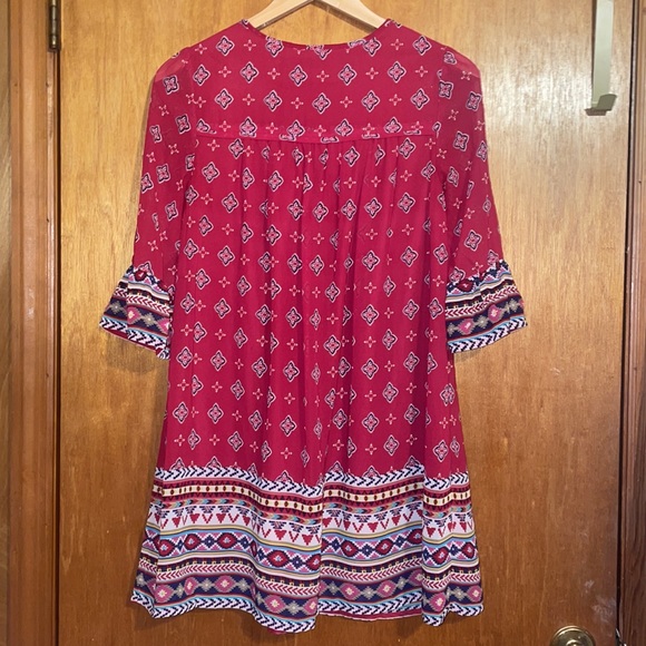 •RED CAMEL•RED LATTICE & KEYHOLE CHEST RIFFLE SLEEVE BOHO DRESS SIZE SMALL - Picture 10 of 10